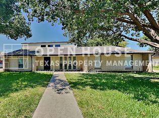 3900 Buckhorn Pl, Fort Worth, TX 76137