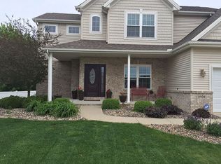 2709 Kaisner Dr, Bloomington, IL