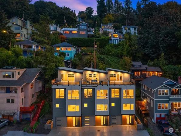 2234 Bonair Place SW, Seattle, WA 98116