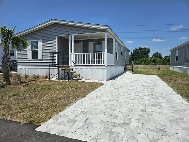 6661 Hidden Oaks Dr #6661 — Photo 1
