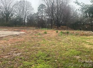 5306 Donnefield Dr, Charlotte, NC 28227