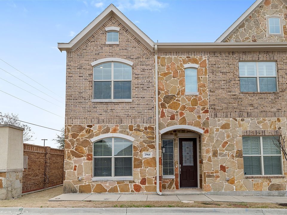 1st image of 2964 Sheridan Dr