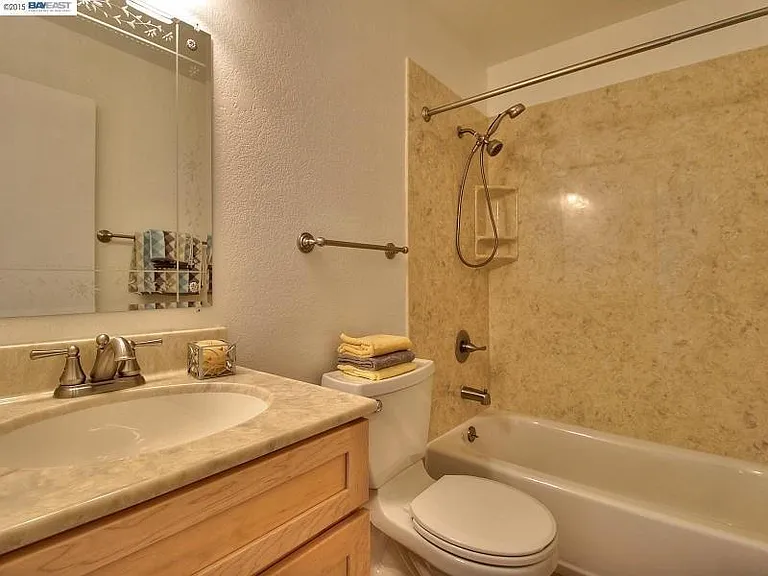 104 Rose Ln — Photo 10