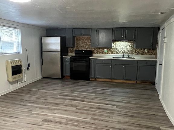 2nd image of 5434 W Kamerling Ave #B