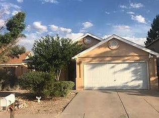 1236 Avenida Esplendida NW, Los Lunas, NM 87031