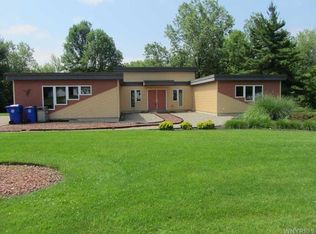 3959 Clinton St, Buffalo, NY 14224