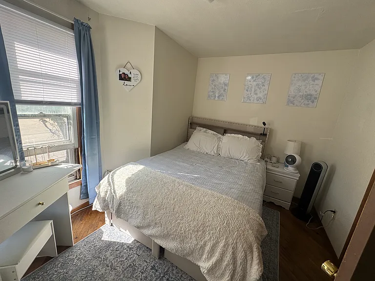 1009 W 22nd St #43 — Photo 9