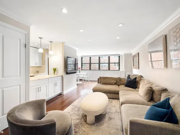 239 East 79th Street image 1 of 10