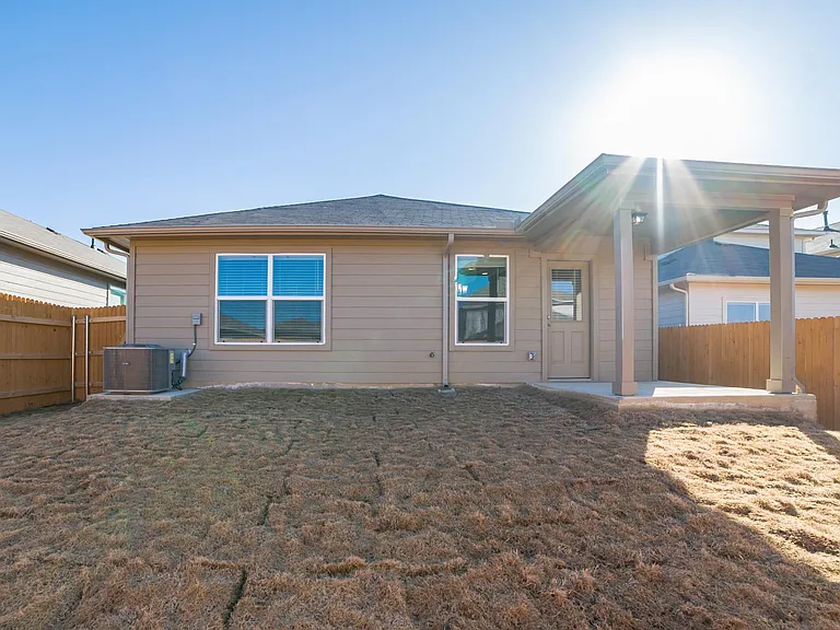 14128 Macquarie Dr — Photo 31