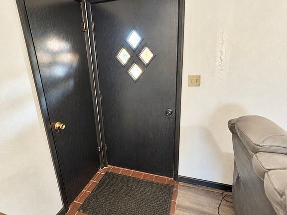 5th image of 513 E Polk Ave