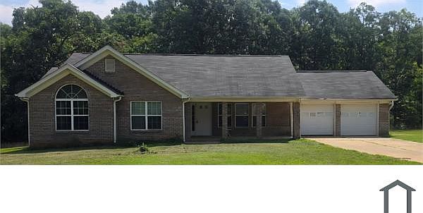 1st image of 3915 Lee Massey Rd