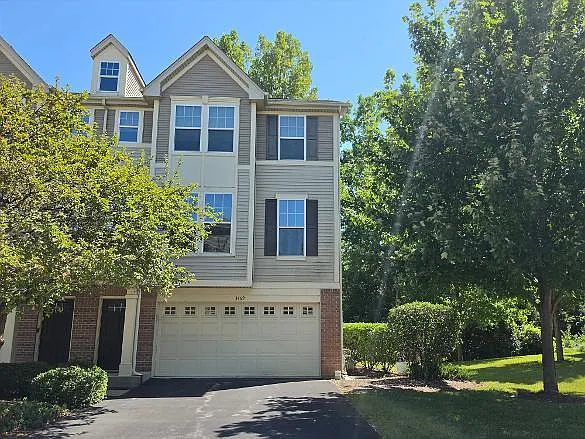 3469 Bradbury Cir — Photo 1