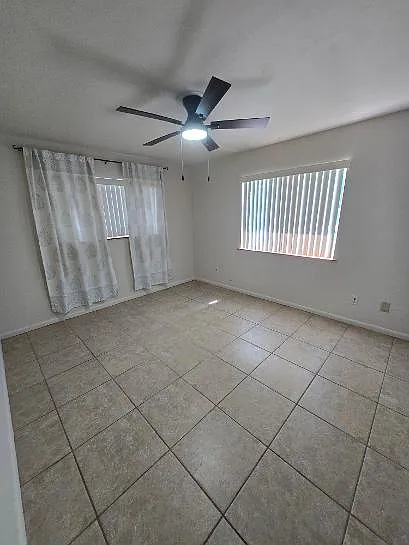5464 Phillips St — Photo 19