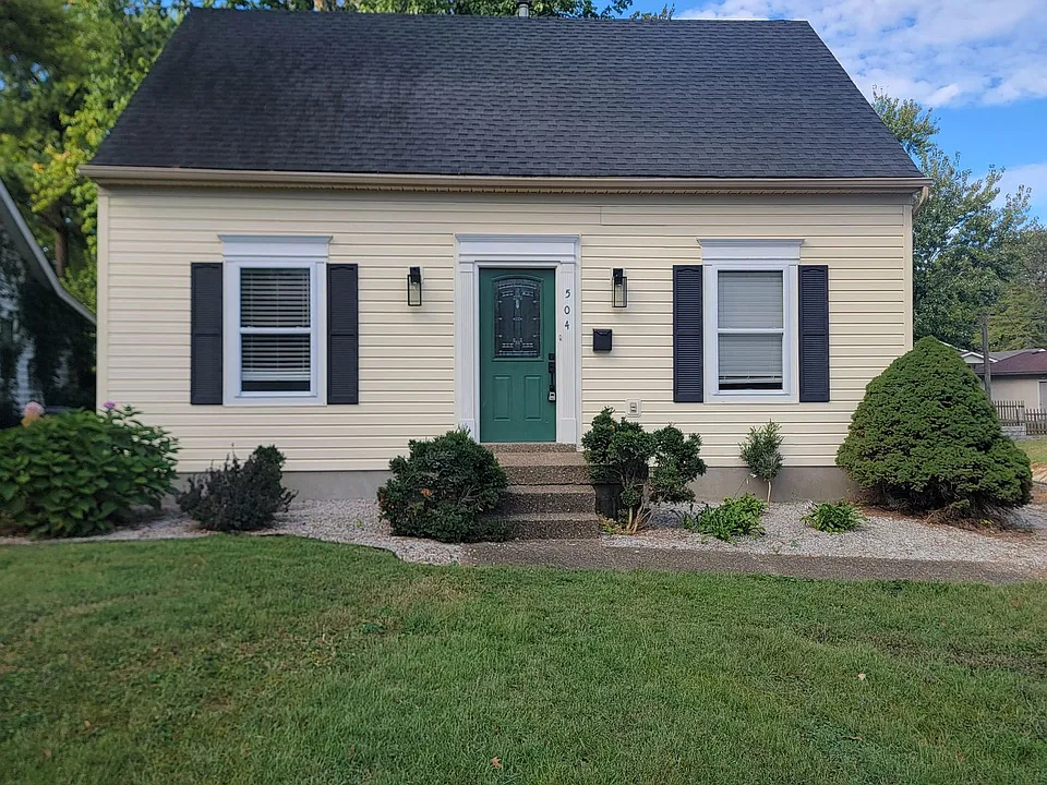 504 Washburn Ave