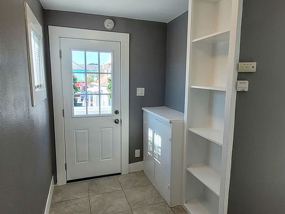 3rd image of 7042 Bright Ave APT 6