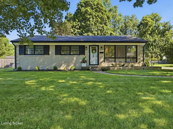 7905 Greenway Dr, Lyndon, KY 40222