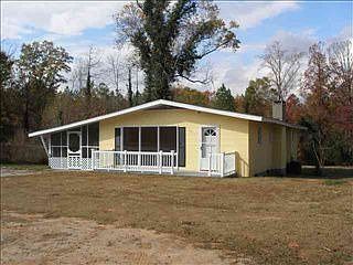 1st image of 1027 Woodvale Dr