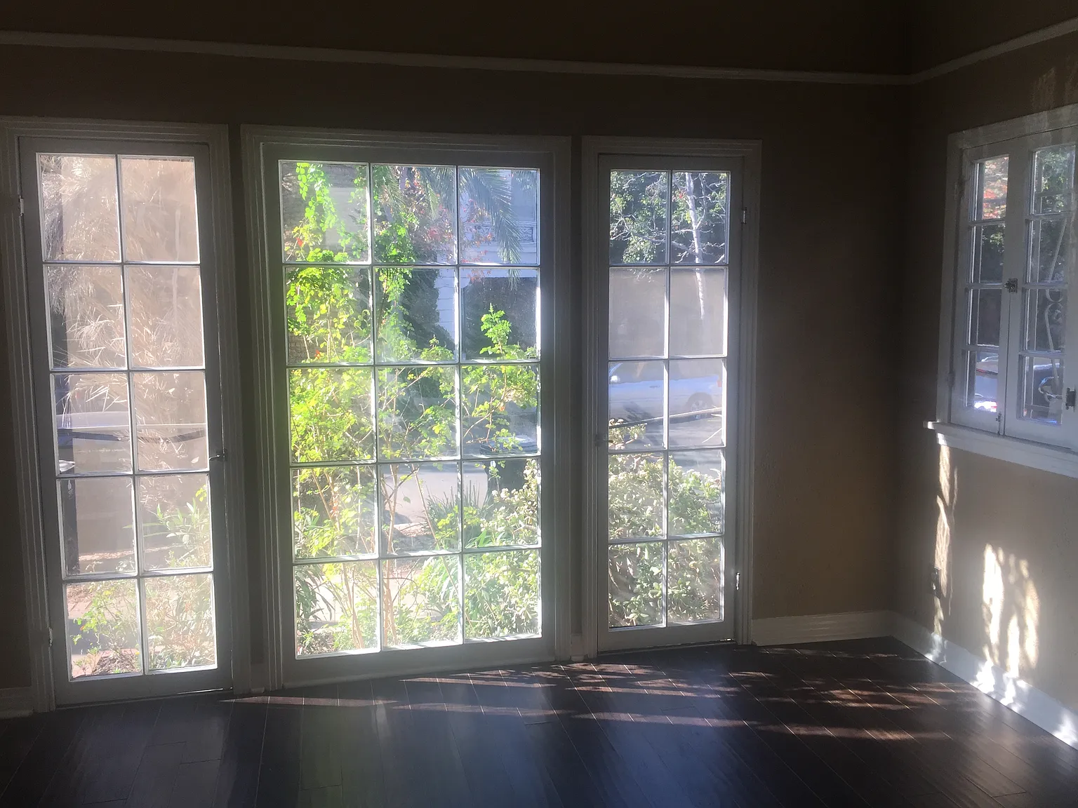 2 bed, 1050 sqft, $3,595 — Photo 1