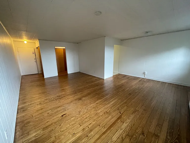 5424 Fifth Ave — Photo 123