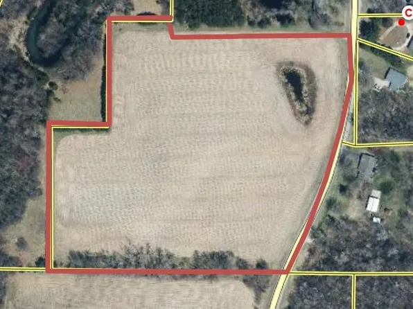 Shadow Rd, Waupaca, WI 54981