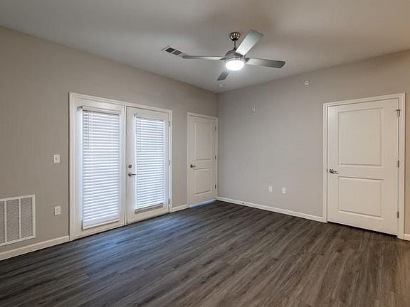 2nd image of 2212 N Dell Dale St #4205