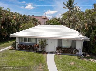 4524 Sea Grape Dr, Lauderdale By the Sea, FL 33308