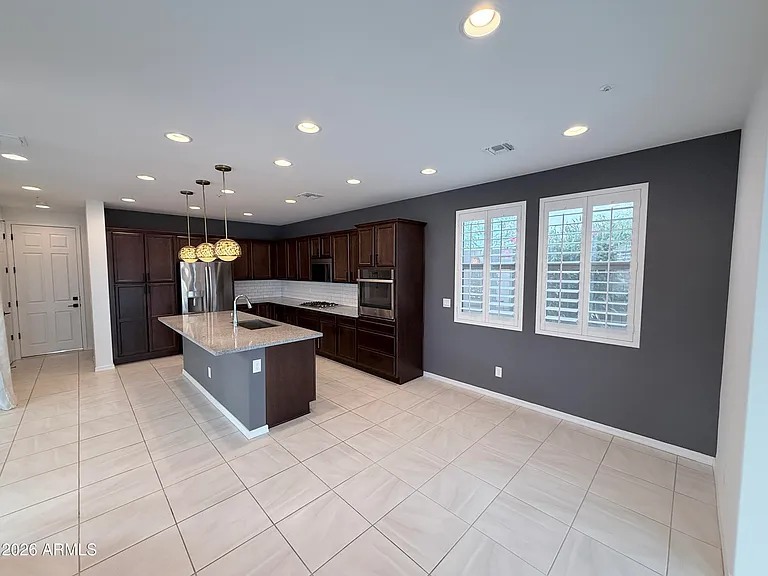 31766 N 24th Dr — Photo 10