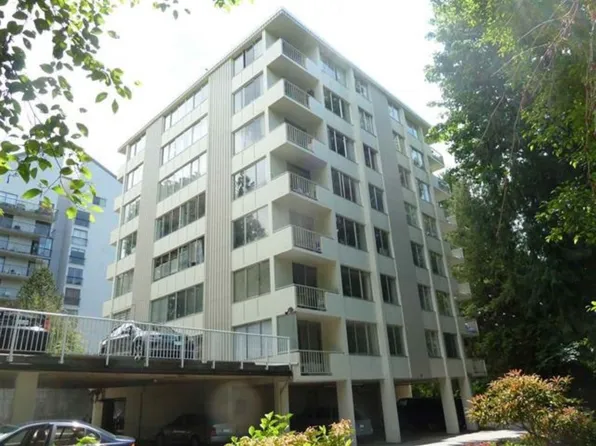 1785 Esquimalt Ave #503, West Vancouver, BC V7V 1R7