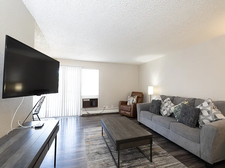 Aspen Ridge Apartments — Photo 11