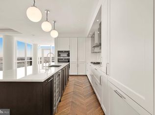 300 International Dr UNIT 1904, Baltimore, MD 21202