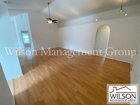 5th image of 14144 Furman Ave