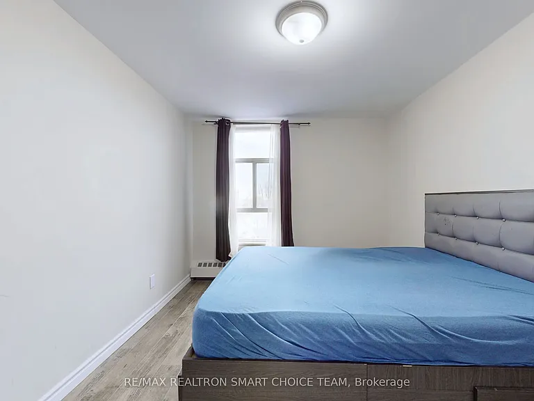 895 Kennedy Rd #505 — Photo 22