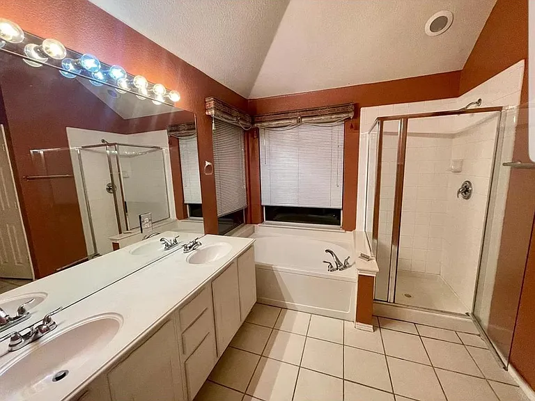 4001 Mulberry Dr — Photo 10