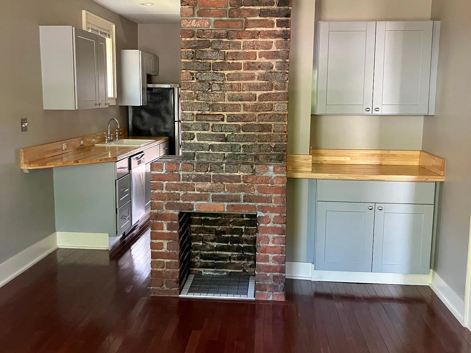 1512 Boyd St — Photo 3
