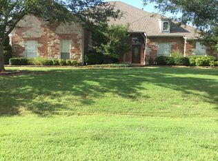 13248 SW 10th St, Yukon, OK 73099