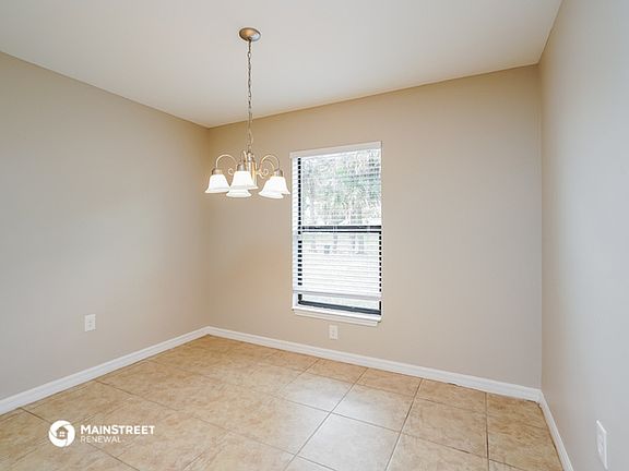 5th image of 359 Shadow Lakes Dr