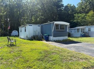 53 Park Ln, Coventry, RI 02816