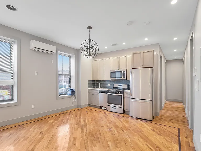 190 Utica Ave #2A — Photo 3