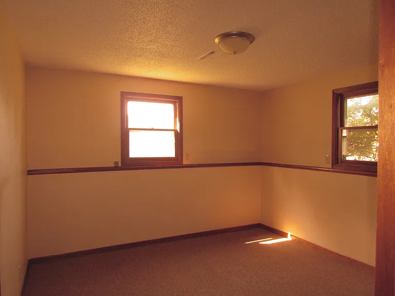 3526 Elm Ave — Photo 11