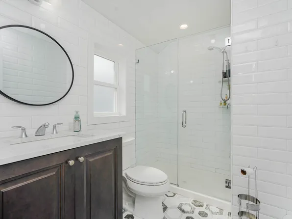 634 Darlington Avenue image 11 of 16