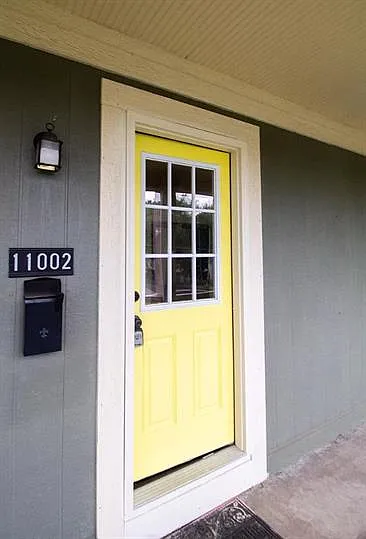 3 bed, $1,850 — Photo 2