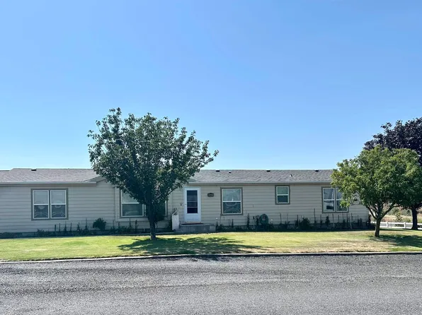 1027 Eagles Pointe Blvd, Lewiston, ID 83501