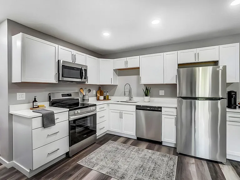 Cascade Ridge — Photo 18