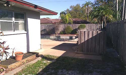 5th image of 3695 Breezemont Dr