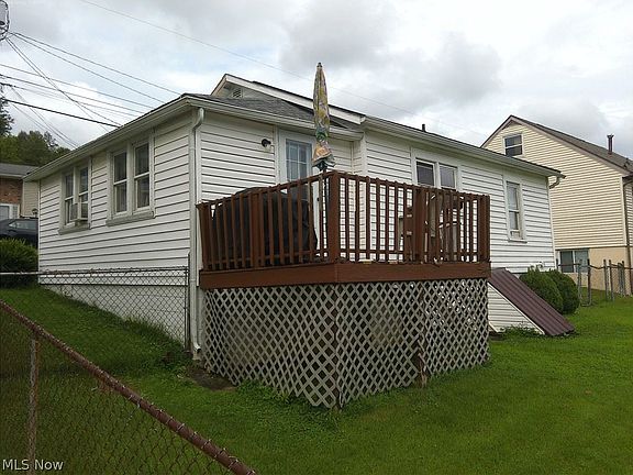 3rd image of 1204 39th St
