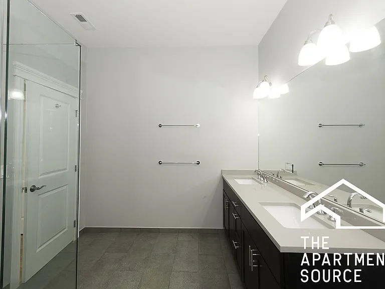 520 N Western Ave #3B — Photo 8