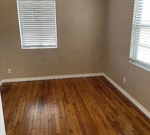 2nd image of 1321 E 38th Pl Unit D