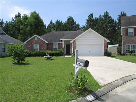 1st image of 18083 Cypress Ct