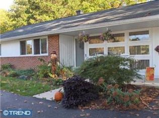 1302 Paper Mill Rd, Wyndmoor, PA 19038