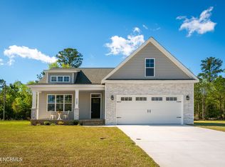 3309 School View Dr, Farmville, NC 27828